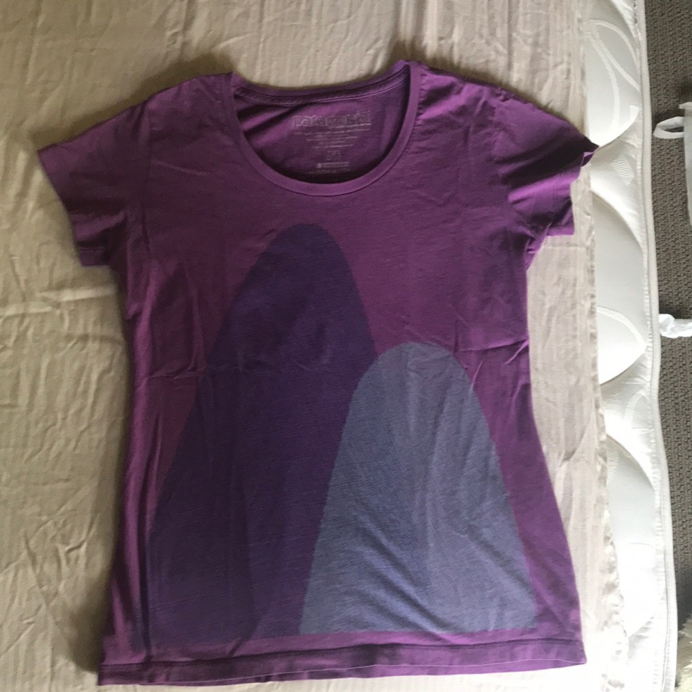 Patagonia T shirt 100% Organic cotton